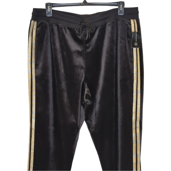 INC International Concepts Men's Side Stripe Black Velour Joggers NWT Size 2XL - Picture 5 of 16